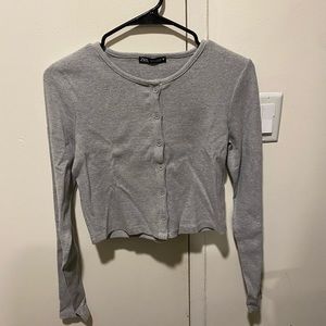 Zara cropped gray button-up cardigan